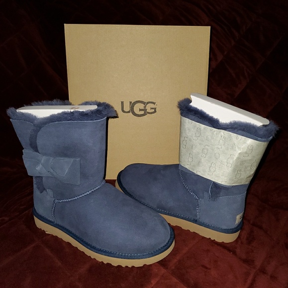 ugg daelynn boot chestnut